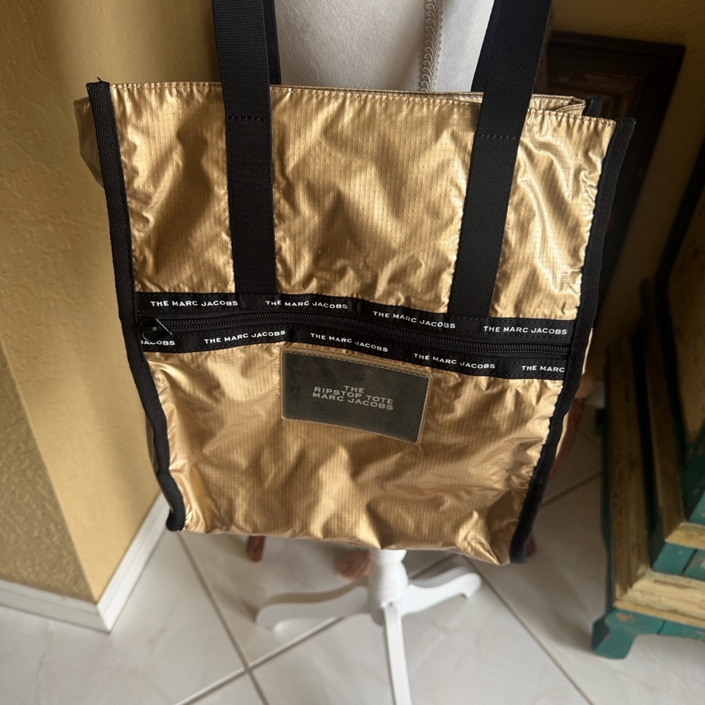 Marc Jacob’s Ripstop Tote - Picture 4 of 9